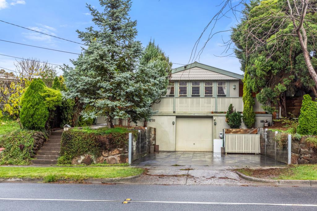 10 Benwerrin Dr, Burwood East, VIC 3151