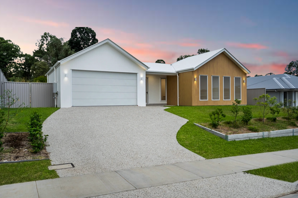 124 Jackson Cres, Gleneagle, QLD 4285