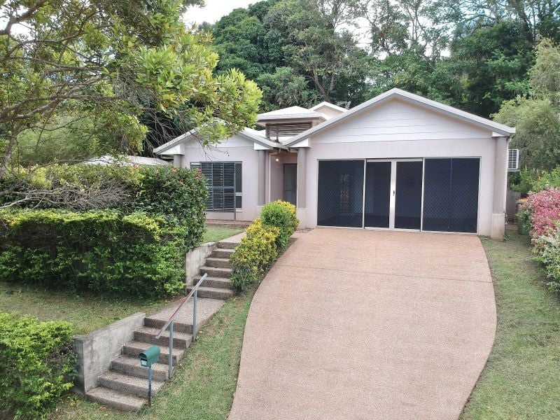 19 Five Span Cl, Brinsmead, QLD 4870