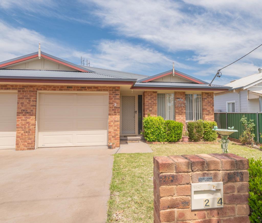 2/4 Parkes St, Forbes, NSW 2871