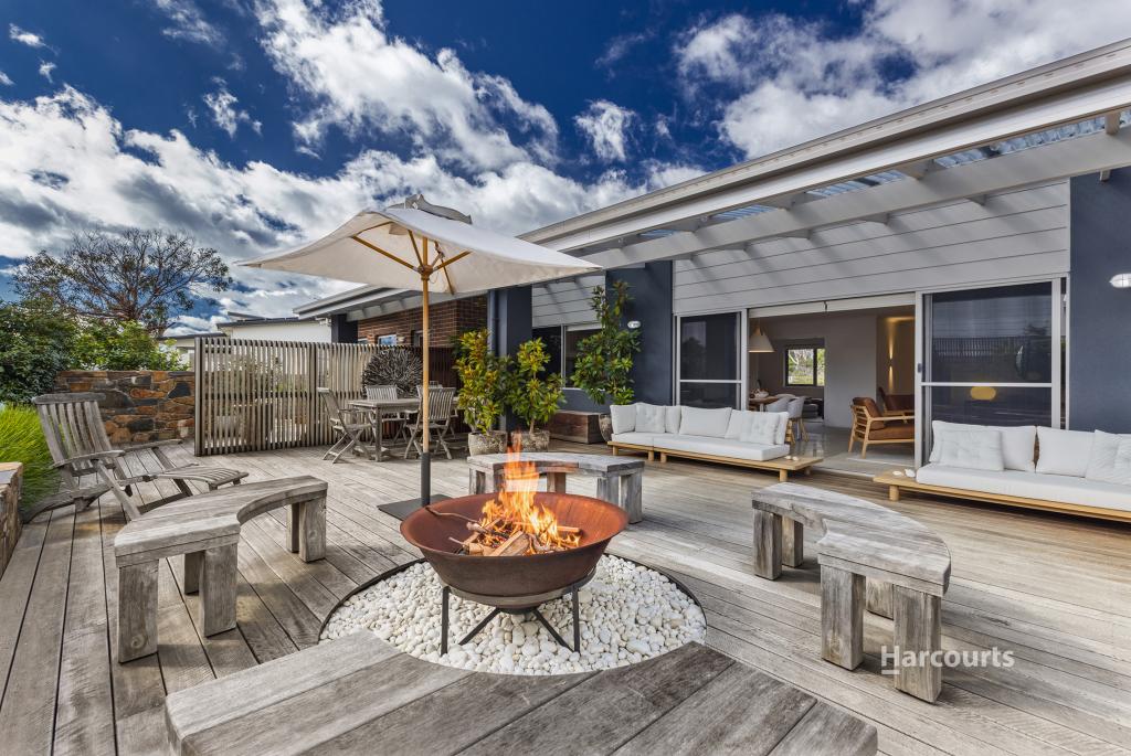 12 Whitegum Way, Turners Beach, TAS 7315