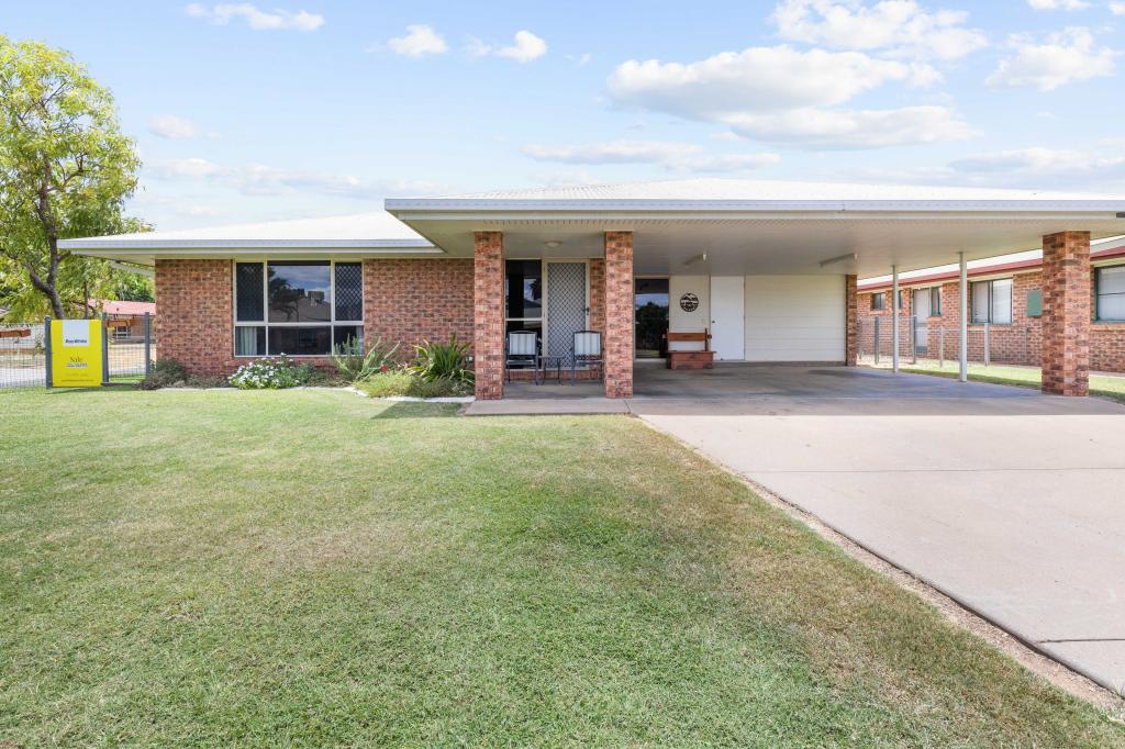 13 Crinum Cres, Emerald, QLD 4720