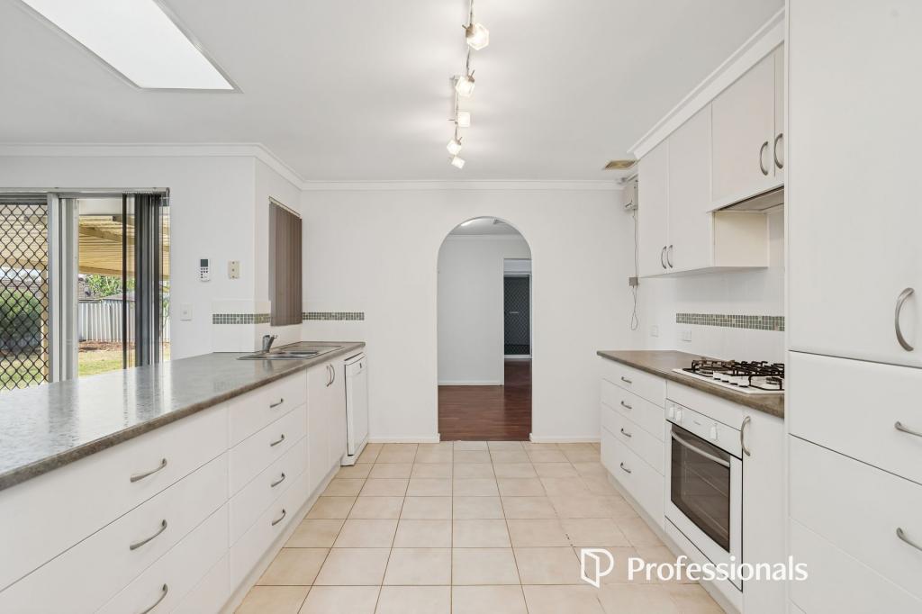 208 Dawson Ave, Forrestfield, WA 6058