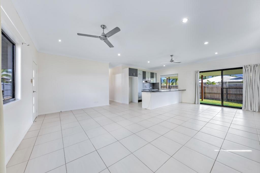 1/59 South Molle Bvd, Cannonvale, QLD 4802