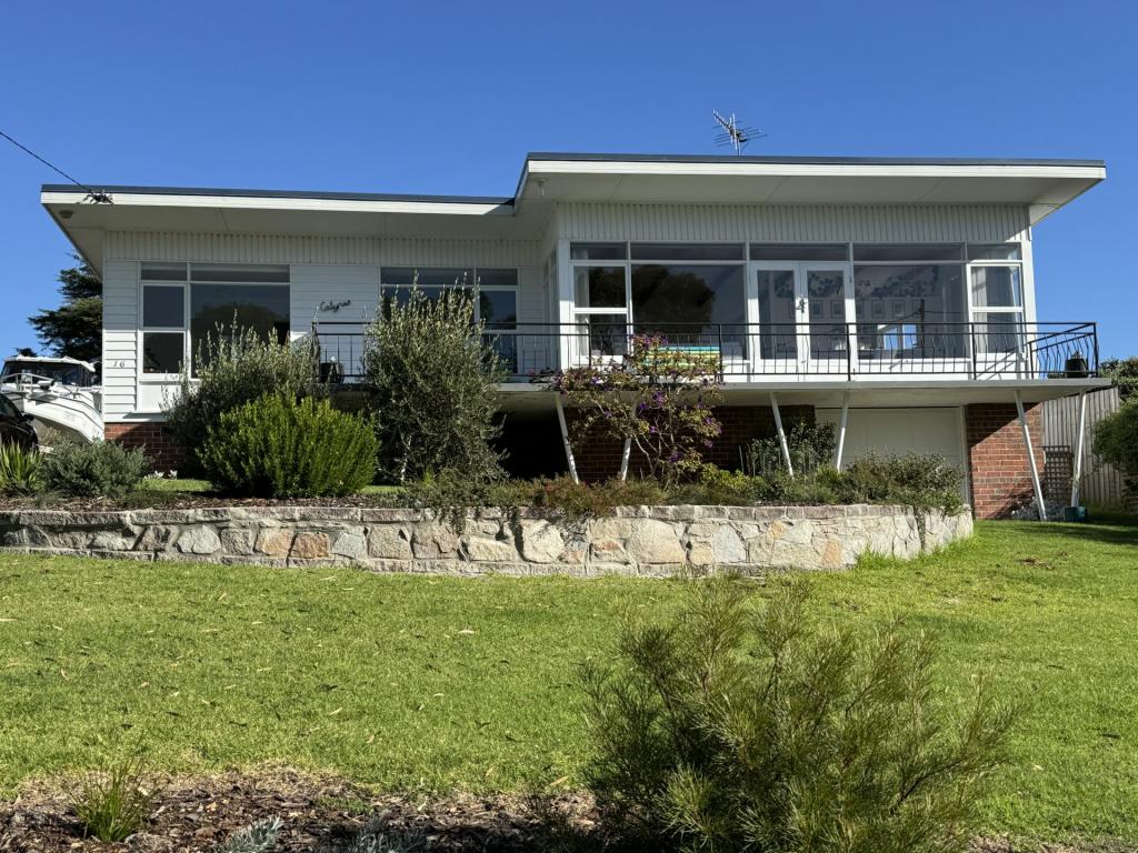 16 Atlas Dr, St Helens, TAS 7216