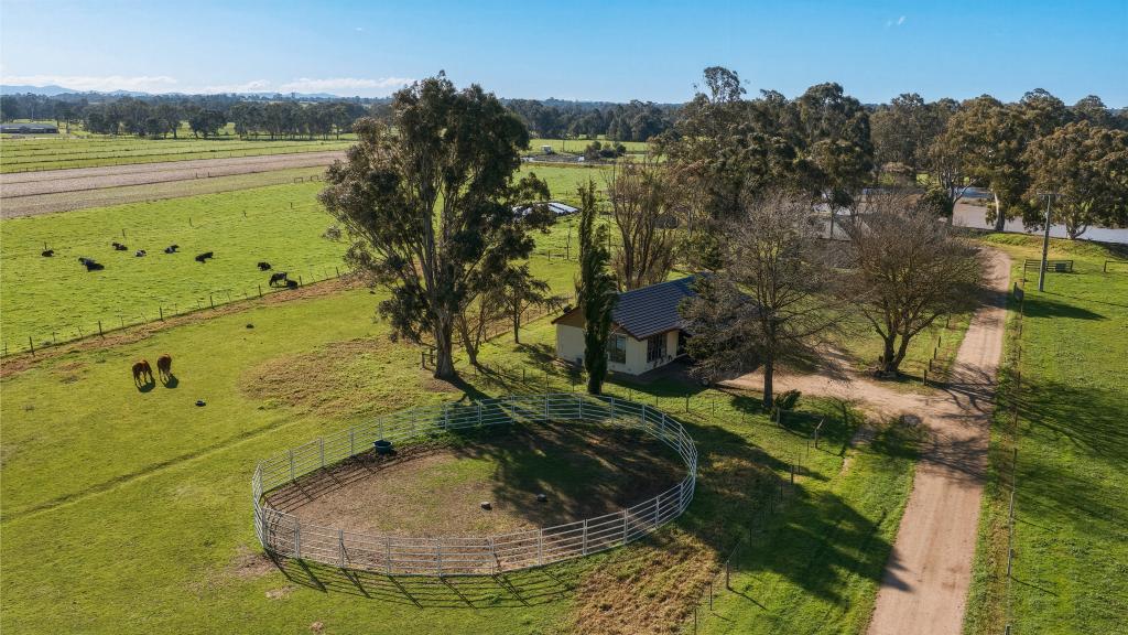 497A MEWBURN PARK RD, MAFFRA, VIC 3860