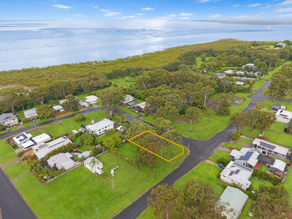 15 Ferris Ave, River Heads, QLD 4655