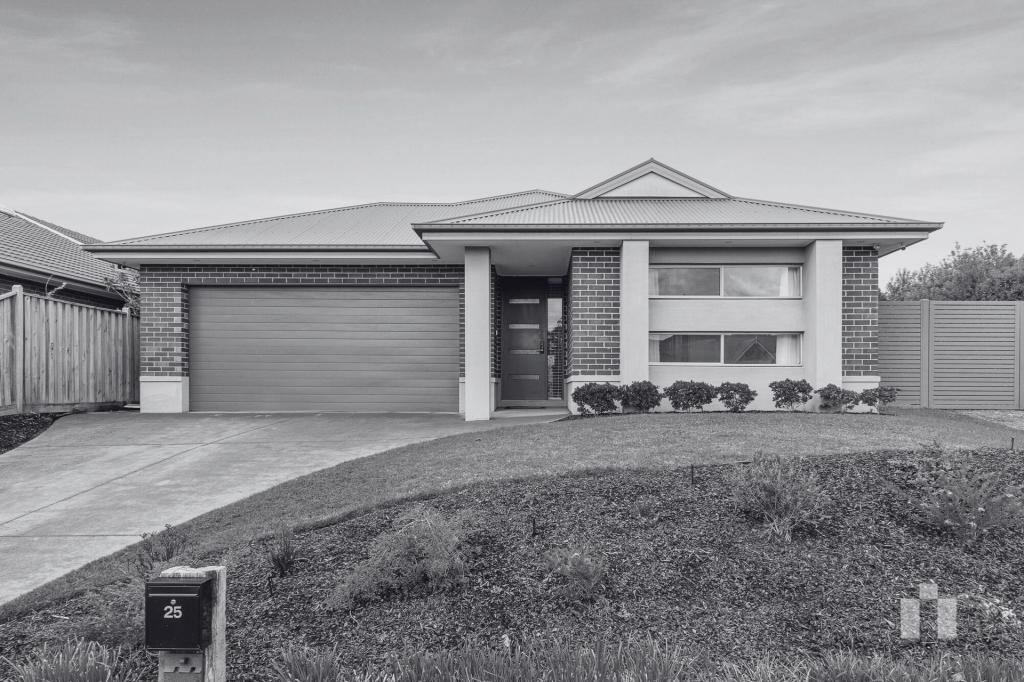 25 Shorthorn Cres, Doreen, VIC 3754