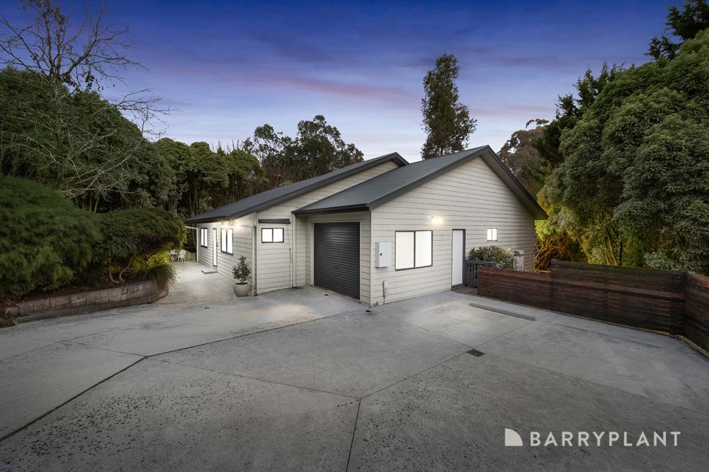 49 Railway Rd, Seville, VIC 3139