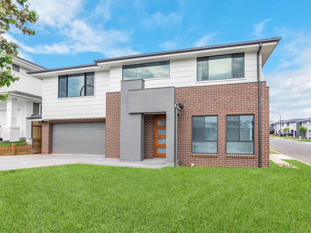 33 Rhinelander Rd, Box Hill, NSW 2765