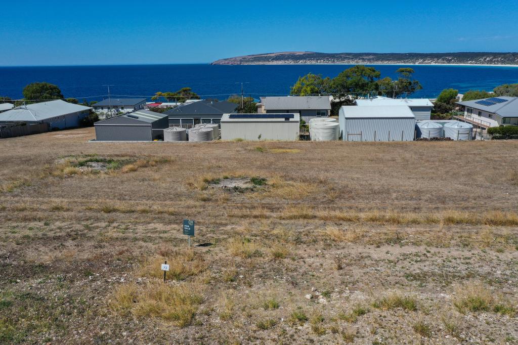 14 Maxwell Tce, Emu Bay, SA 5223