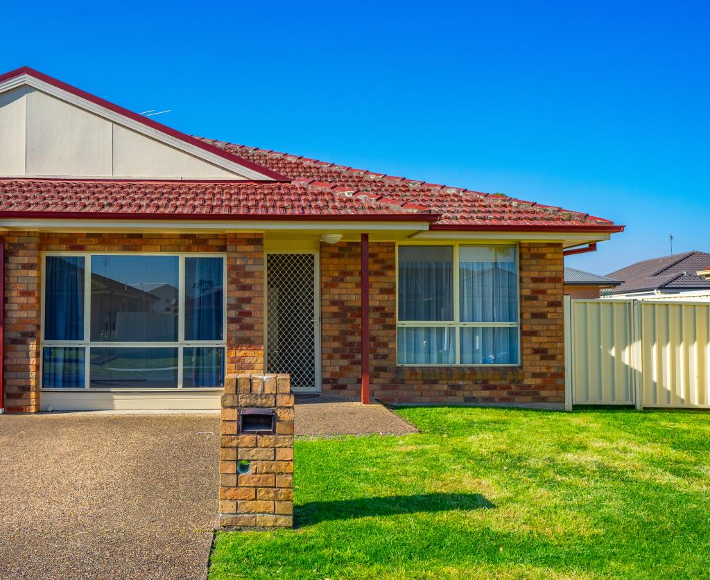 7 Karong Ave, Maryland, NSW 2287