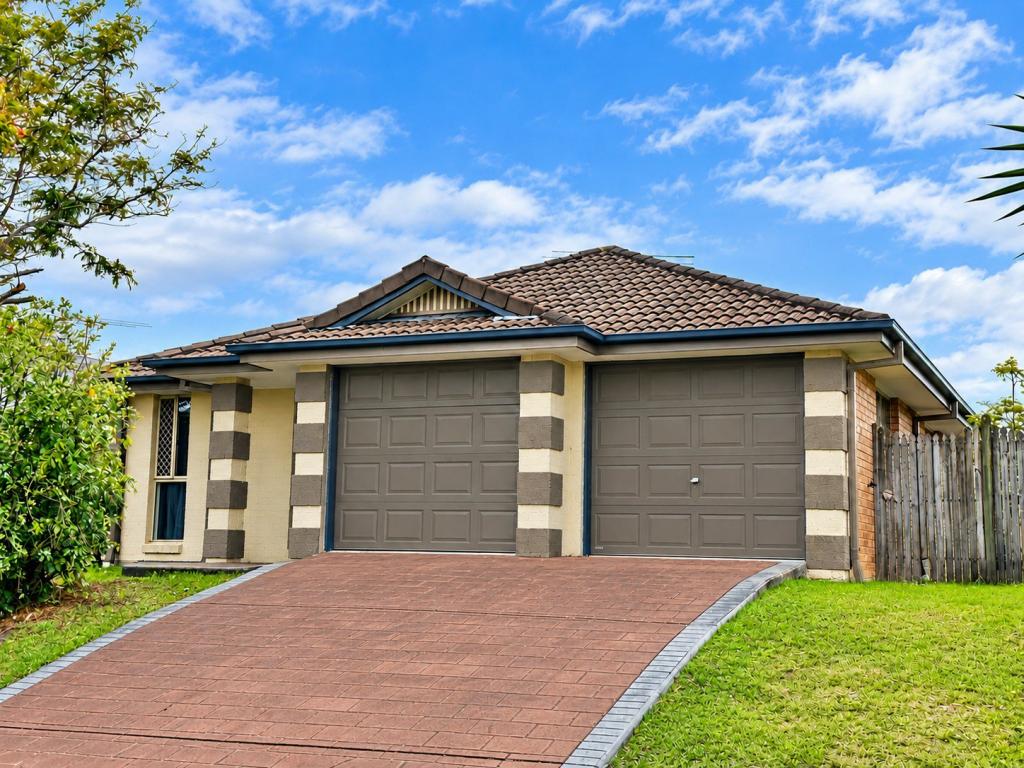 12 Lake Manchester St, Logan Reserve, QLD 4133