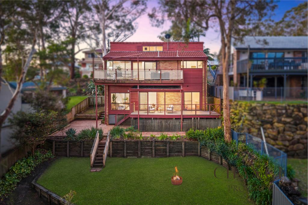 6 Lexington Pde, Green Point, NSW 2251
