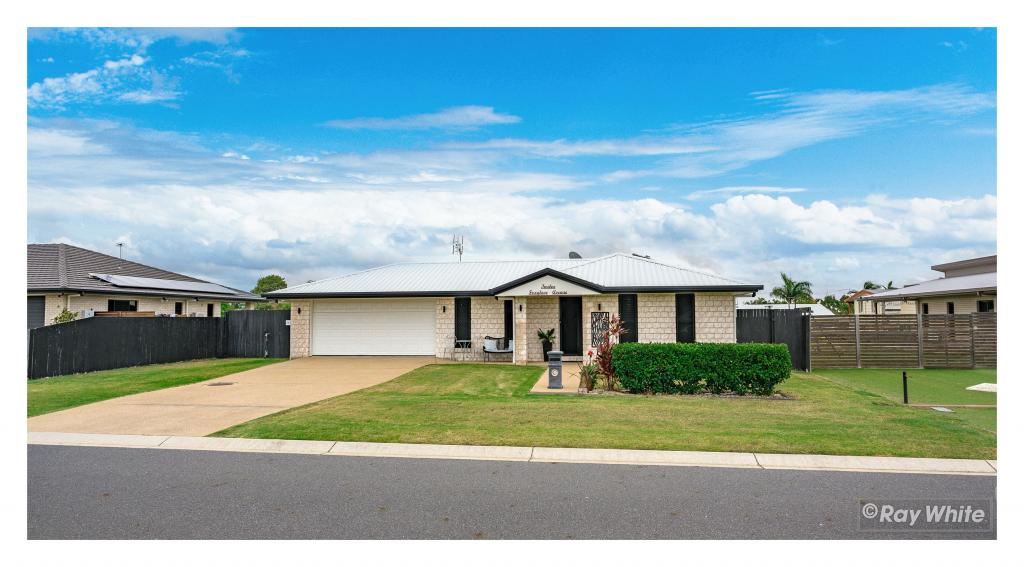 12 Foxglove Ave, Norman Gardens, QLD 4701