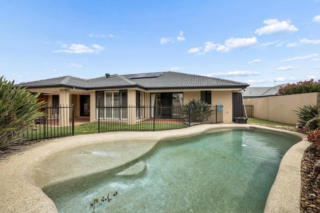 19 Martingale Cct, Clear Island Waters, QLD 4226
