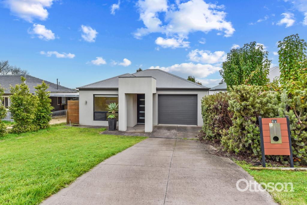 6A STRATHLYN AVE, NARACOORTE, SA 5271