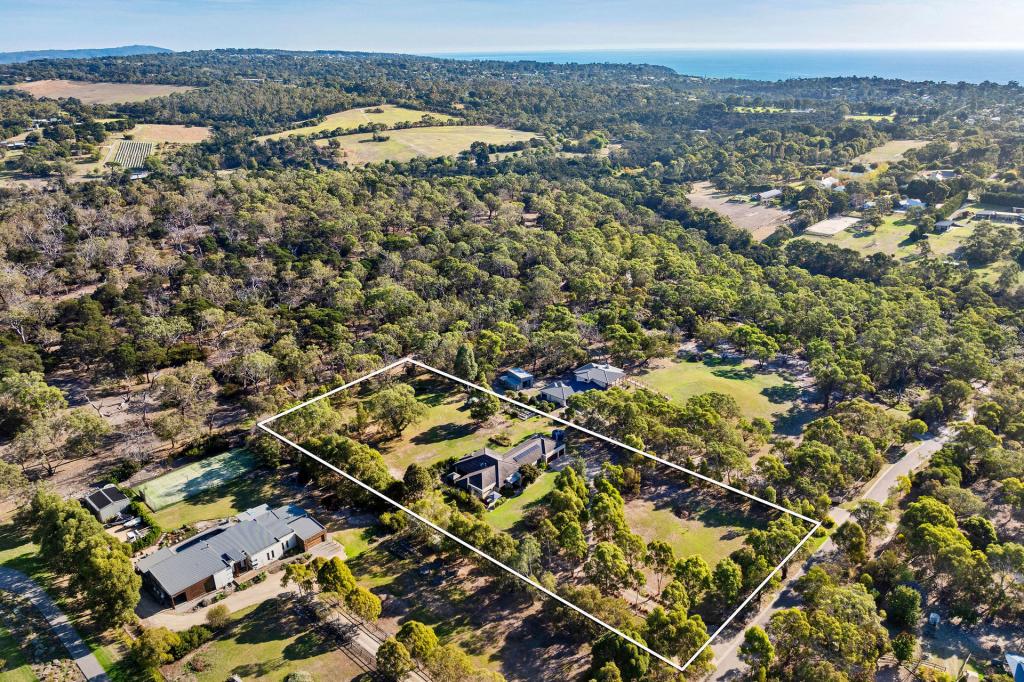 5 REGINALD WAY, MOUNT MARTHA, VIC 3934