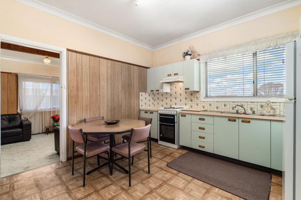 38 Orange Rd, Blayney, NSW 2799