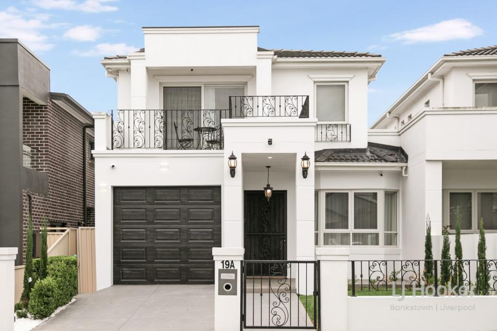 19a Illawong Cres, Greenacre, NSW 2190