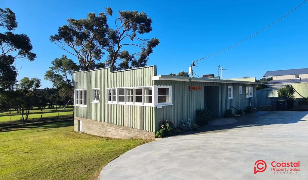 45-47 Beach Cres, Greens Beach, TAS 7270