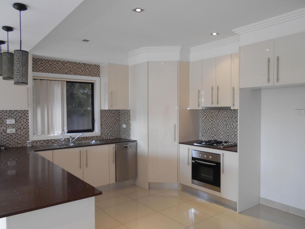 15a Rossiter St, Smithfield, NSW 2164