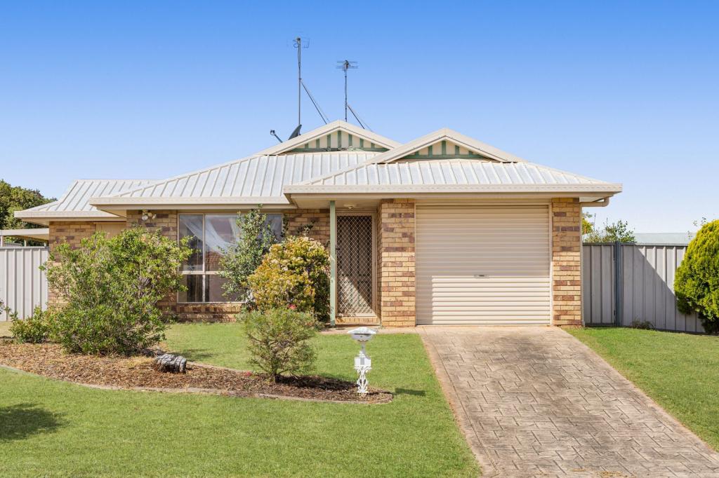 6 Crusader Ct, Wilsonton, QLD 4350