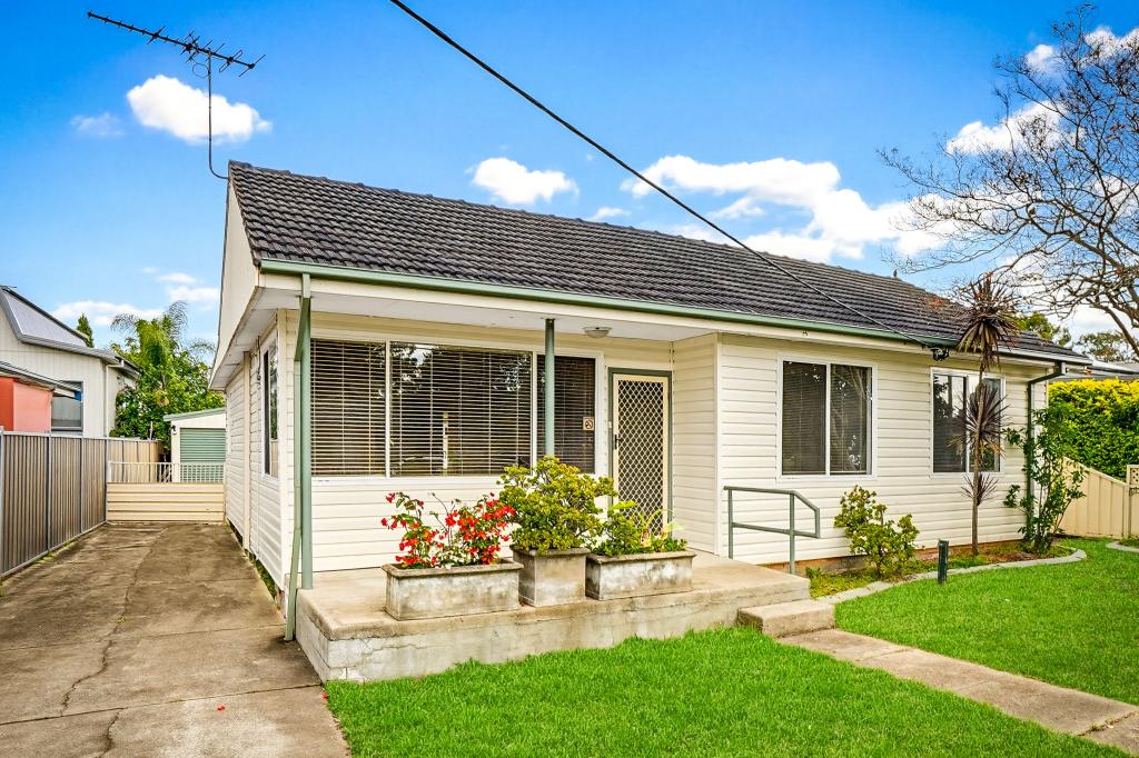 18 Ball St, Colyton, NSW 2760