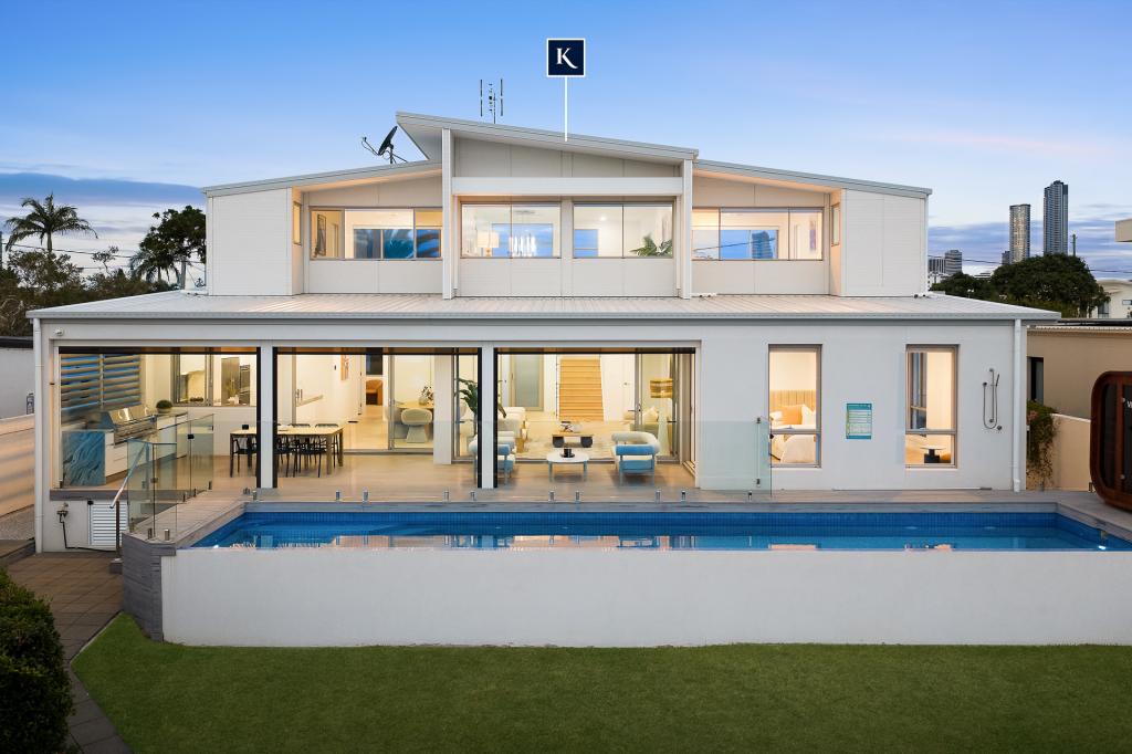 13 Lakeside Ave, Broadbeach Waters, QLD 4218