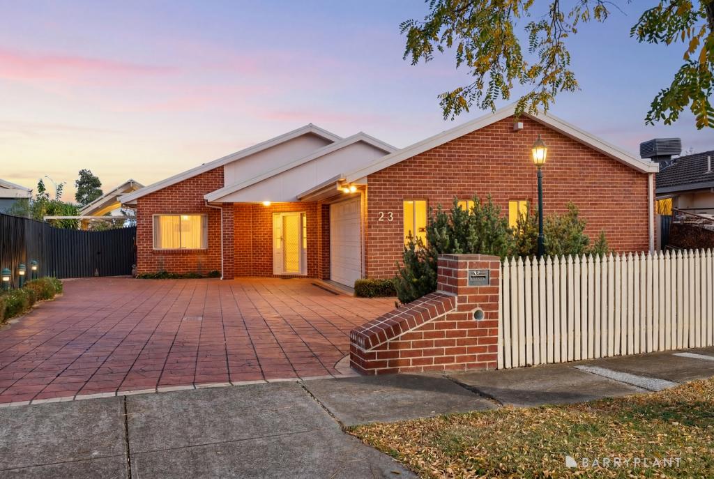 23 Lagarna Dr, Kurunjang, VIC 3337