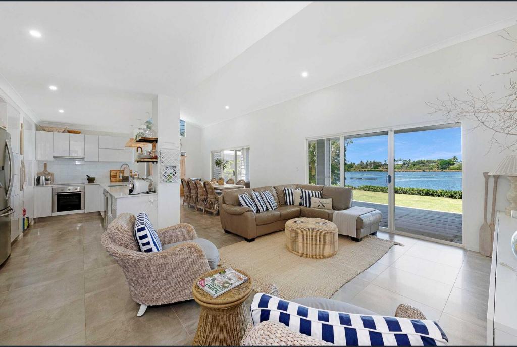 67 Fairway Dr, Bargara, QLD 4670