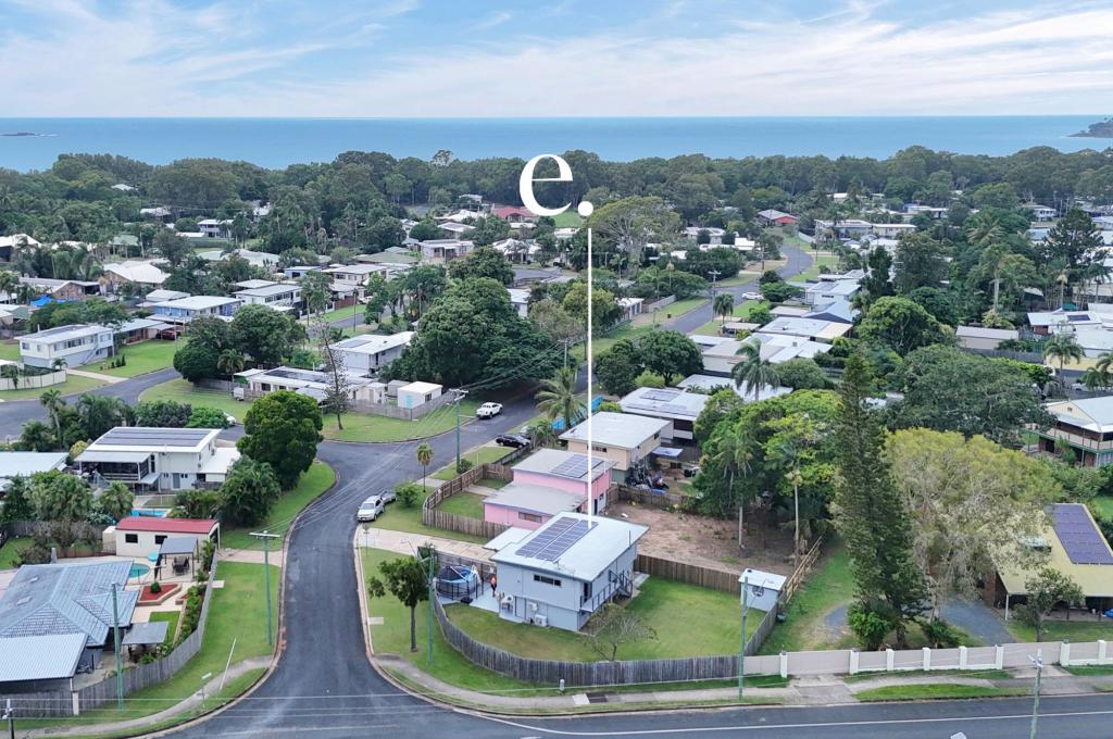 31 Saint Bees Ave, Bucasia, QLD 4750
