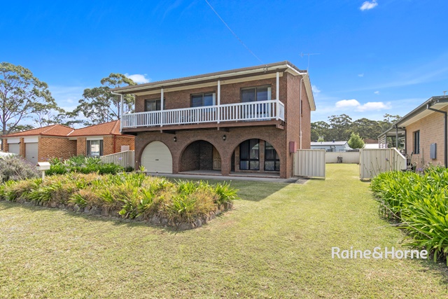 11 Greentree Ave, Sussex Inlet, NSW 2540