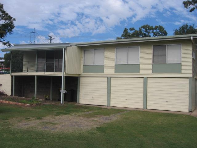 316 Torquay Tce, Torquay, QLD 4655