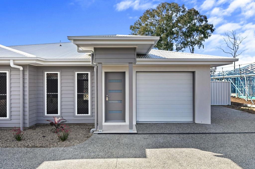 2/124B BIDEFORD ST, TORQUAY, QLD 4655