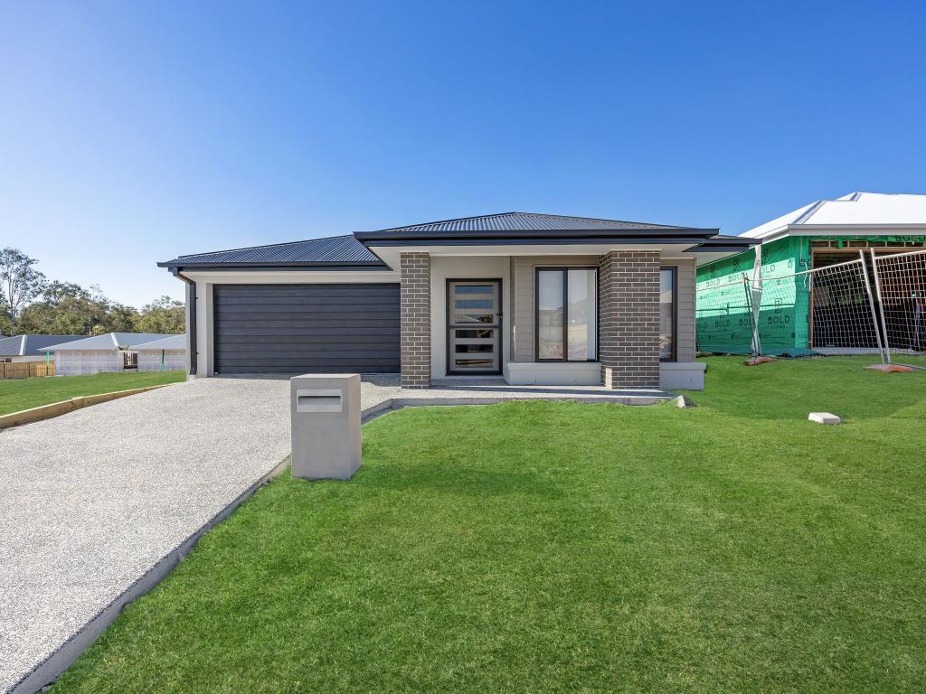 14 Bluff St, Ripley, QLD 4306