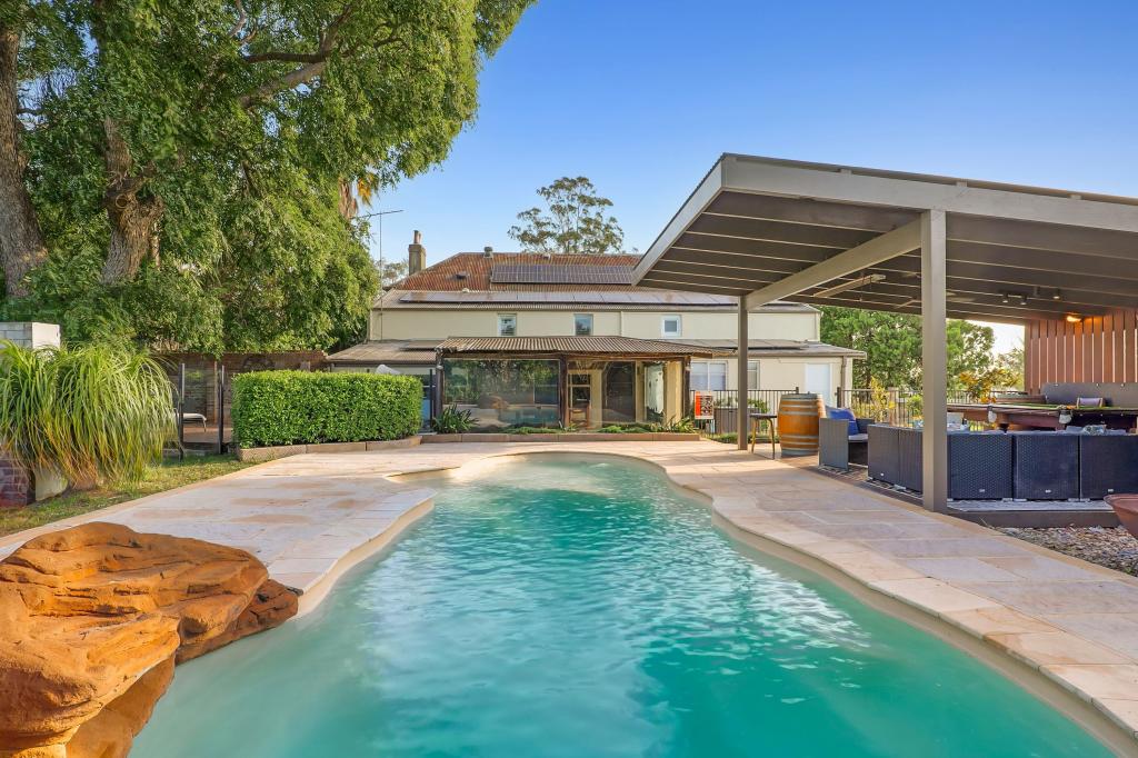 221 HAWKESBURY VALLEY WAY, CLARENDON, NSW 2756