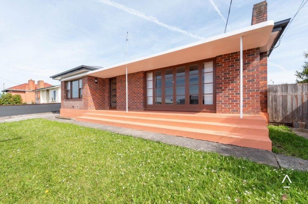 5 Hardinge Ave, Newnham, TAS 7248