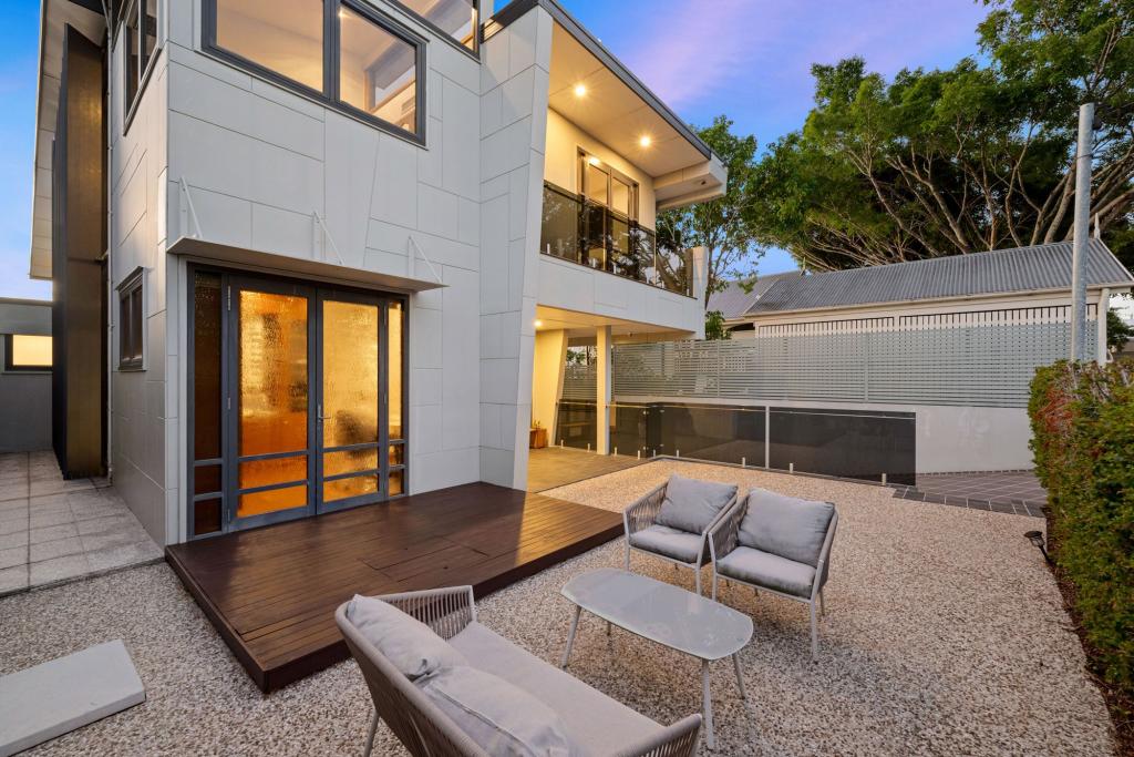 42 Fernberg Rd, Paddington, QLD 4064