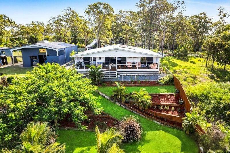19 Blue Bay Cres, Macleay Island, QLD 4184