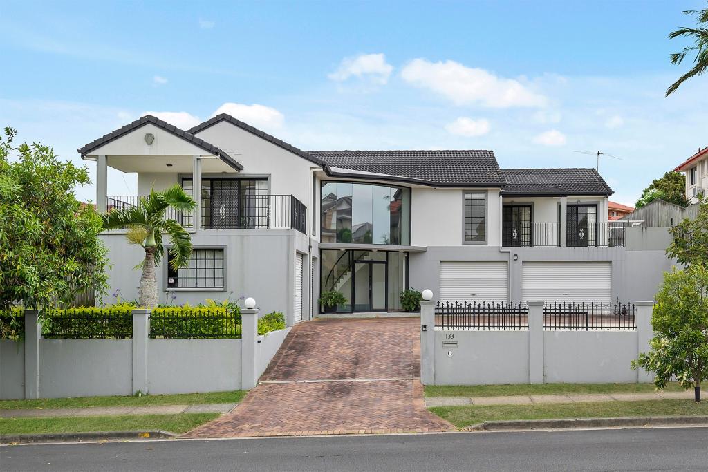 133 Galaxy St, Bridgeman Downs, QLD 4035