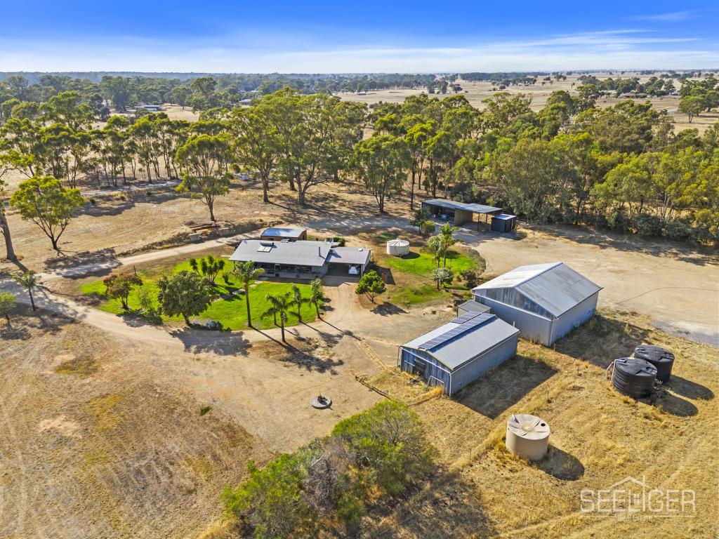 783 MURRAY VALLEY HWY, BURRAMINE, VIC 3730