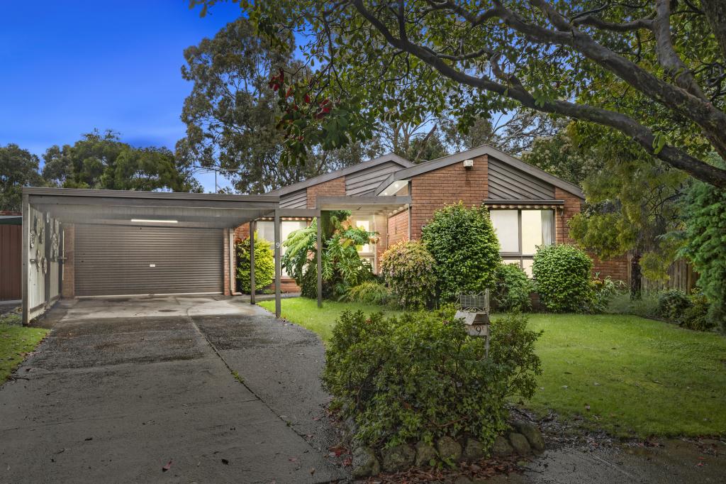 9 Solway Cl, Ferntree Gully, VIC 3156