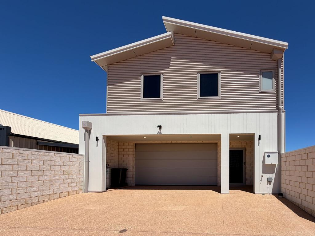 4 Dugong Cl, Exmouth, WA 6707