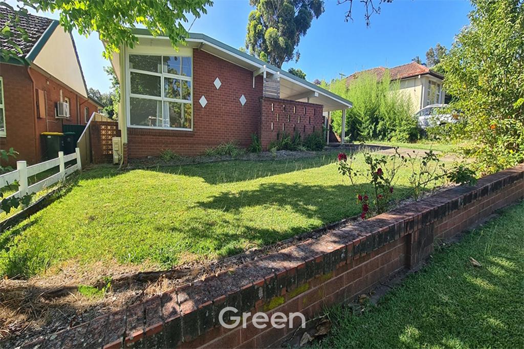 12 Whitling Ave, Castle Hill, NSW 2154