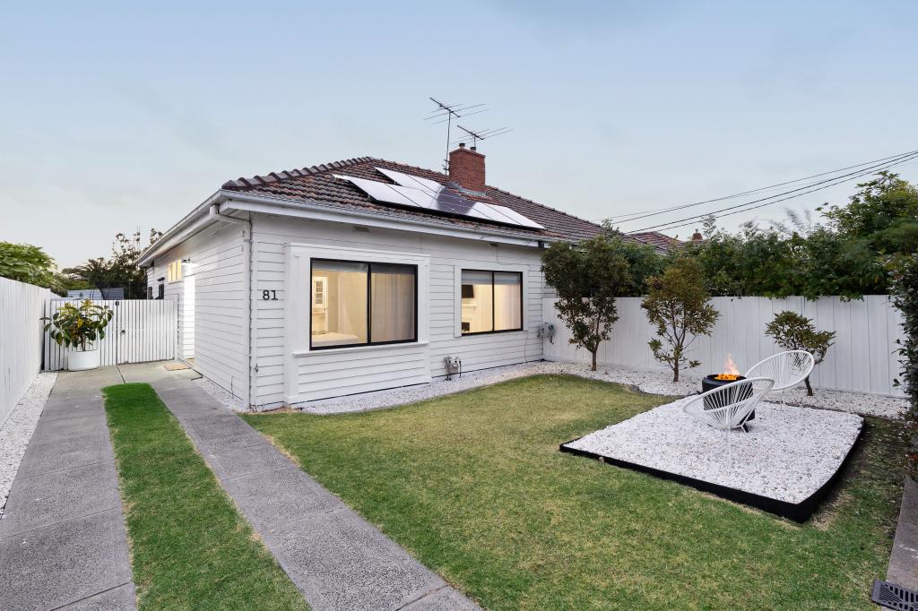 81 Woods St, Newport, VIC 3015