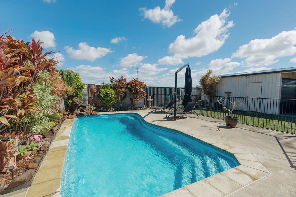 32 The Strand West, Thabeban, QLD 4670