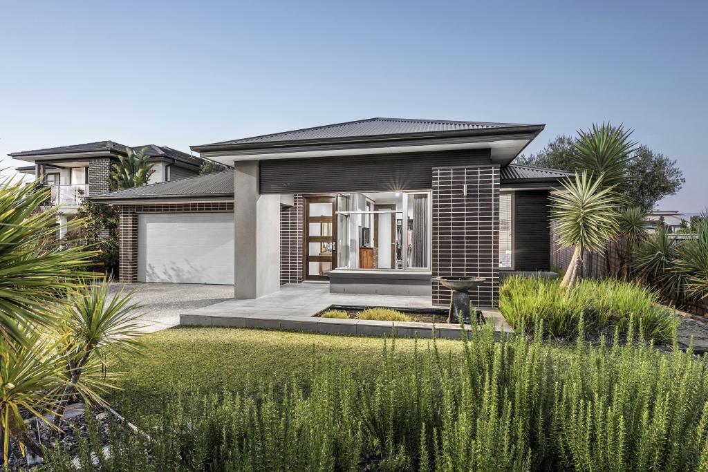 24 Armstrong Bvd, Mount Duneed, VIC 3217