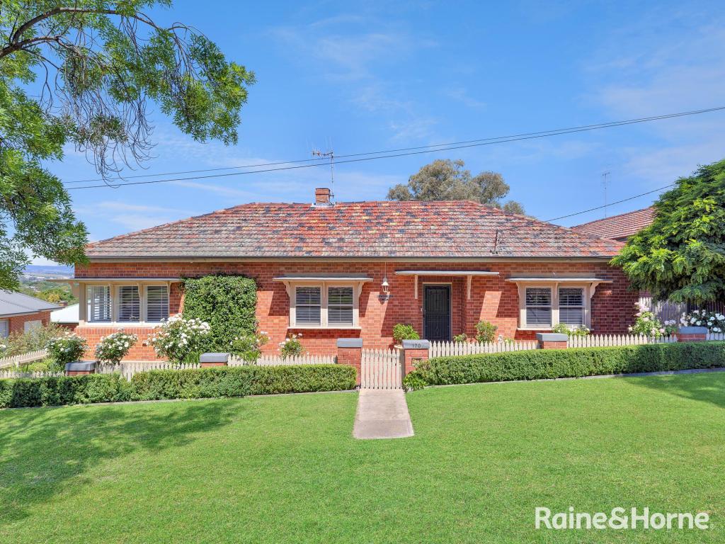 170 Hope St, Bathurst, NSW 2795