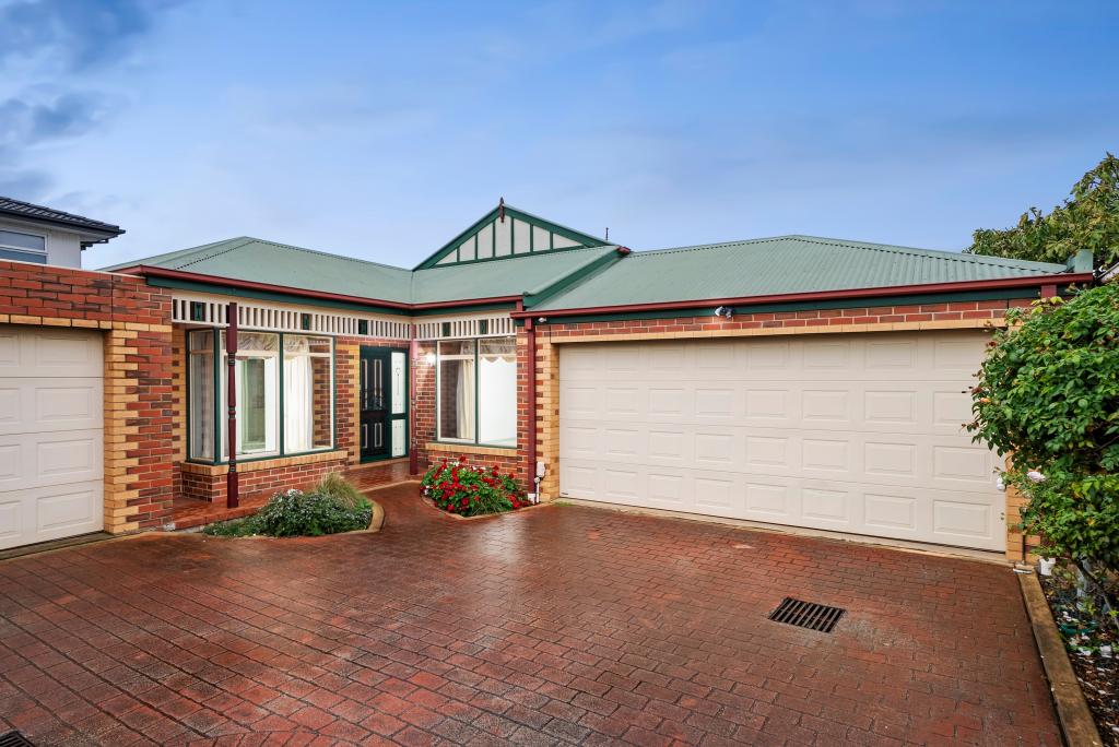 2/14 Marcia St, Sunshine West, VIC 3020
